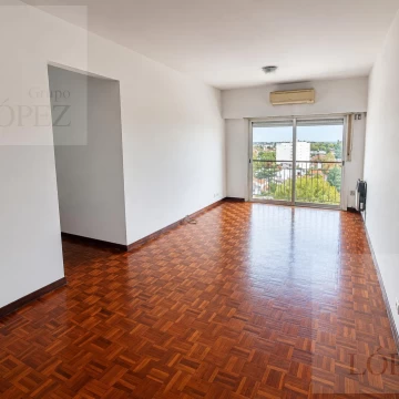 Alquiler Departamento en Vicente López - 3 ambientes con balcón, muy luminoso