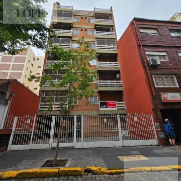 Alquiler Depto 3 ambientes, Olivos, c/guardacoche SUM y parrilla, APTO PROFESIONAL/OFICINA