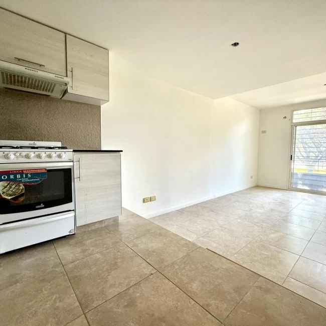 venta - ph - Villa Devoto - triplex - playroom - terraza - patio - lavadero - toilette -