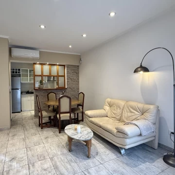 Venta Casa 3 Ambientes Con Terraza Quincho Ciudadela 
