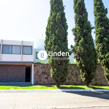 Casa en Venta en Las Animas en Puebla.