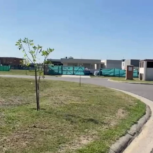 VENTA LOTE  Barrio San Felipe CANNINGS 640 M2