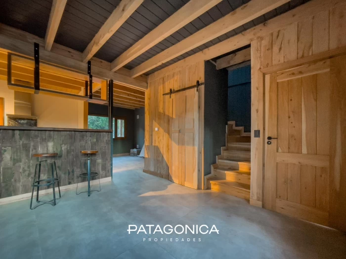 VENTA- Casa 4 Amb a estrenar C/Vista al lago, Villa la Angostura