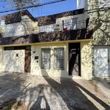 Casa a Demoler en Venta – Barrio Jorge Cura, Rosario