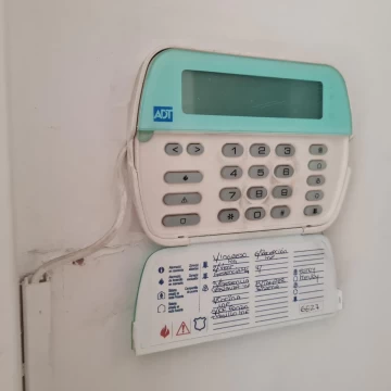 1784301452.jpg