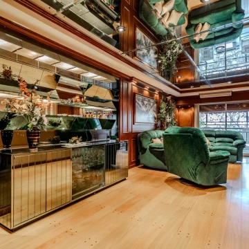 Departamento en Venta, 4 Ambientes con dependencia, cochera y 2 bauleras en Villa Urquiza
