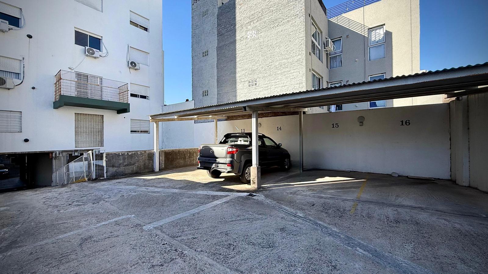 9 de Julio 3200 - Cochera en venta - Rosario, Echesortu