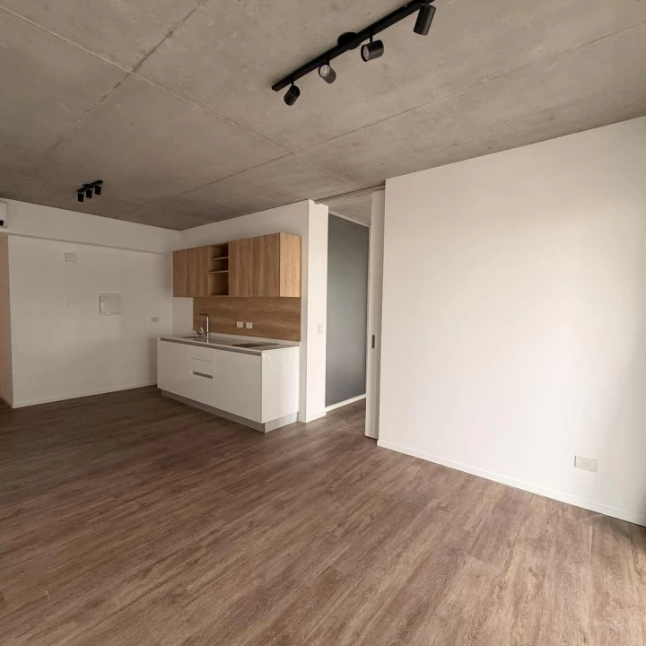 Loft en venta en piso 31 con vista al Río y cochera - Quartier del Bajo