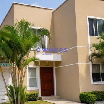 Casa en La Aurora