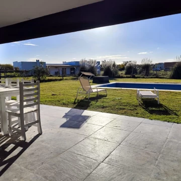 Casa en San Sebastián venta escritura Pilar Escobar Apto Crédito
