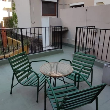 ALQUILER UN DORMITORIO DE PASILLO AMOBLADO