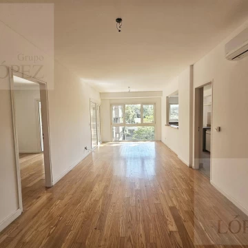Alquiler Departamento de 2 ambientes en Vte López - Dormitorio en Suite, balcón, cochera y amenities