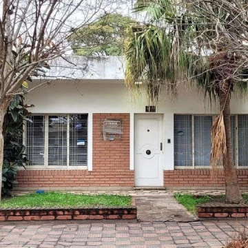 VENTA CASA VILLA CENTENO PARA CONSULTORIO OFICINA