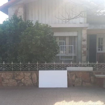 VENTA CASA MORTEROS CENTRO A REFACCIONAR