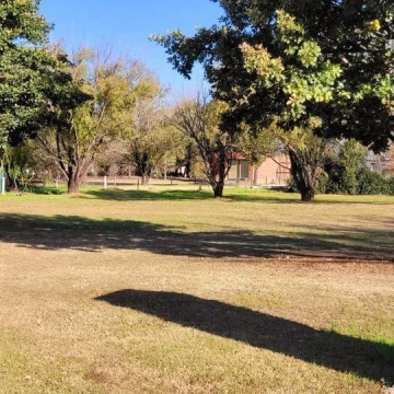 VENTA LOTE VALLE DEL GOLF 1564M2 SOBRE BOULEVARD