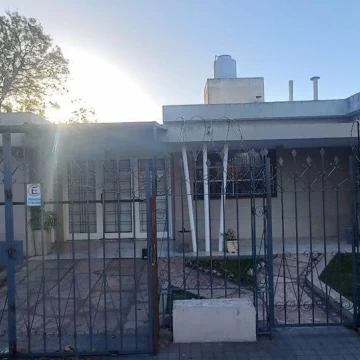 VENTA CASA 3 DORMITORIOS BARRIO DEAN FUNES CORDOBA CAPITAL
