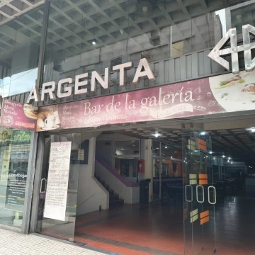 Venta Fondo de Comercio y 2 Locales Comerciales