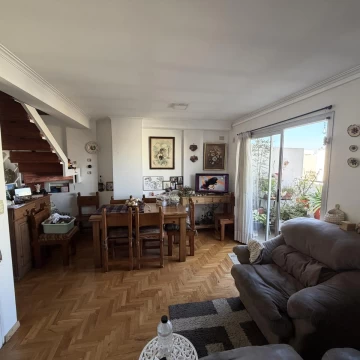 Duplex 2 dormitorios en venta barrio General Paz