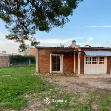 VENTA - Casa de 1 dormitorio con lote lindero - Roldán - APTO CRÉDITO.