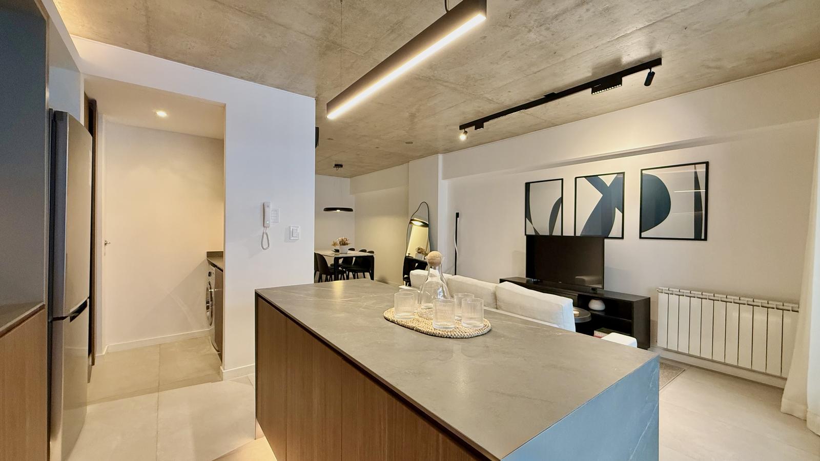 Departamento de 2 dormitorios en venta - Rosario, Centro