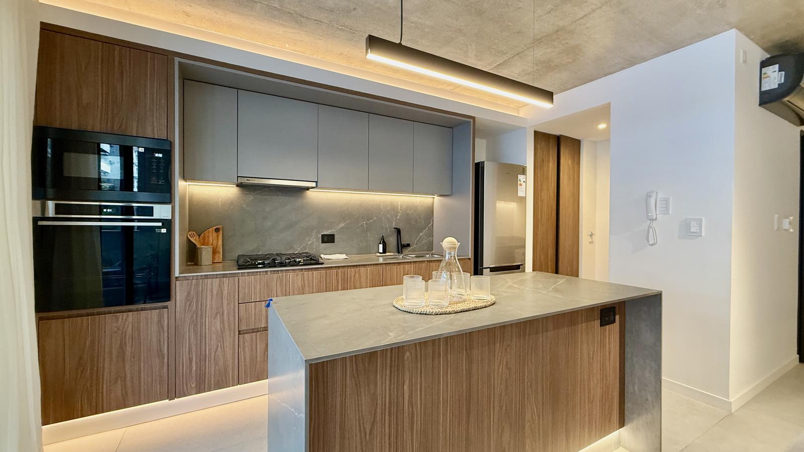 Departamento de 2 dormitorios en venta - Rosario, Centro