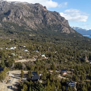 Casa a estrenar en LOMAS DEL CAUQUEN