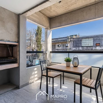 Increible monoambiente con parrilla propia y mucho sol - Agronomia 