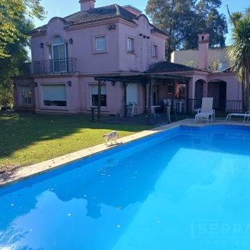 Casa 4 ambientes en alquiler en El Bosque, Campana
