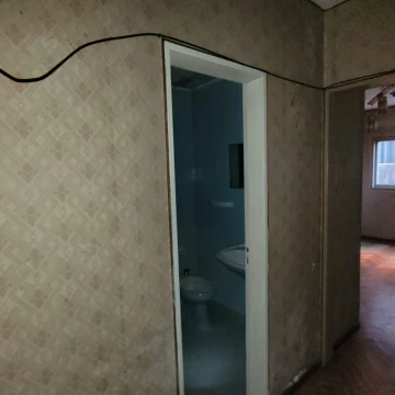 1784373449.jpg