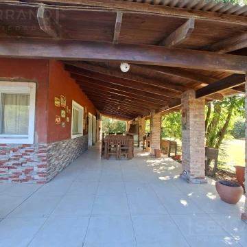 Venta casa 4 ambientes en Parque Sakura, Exaltación de la Cruz. Apta Crédito