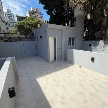 PH 4 ambientes reciclado en PB, terraza c/ parrilla en Belgrano