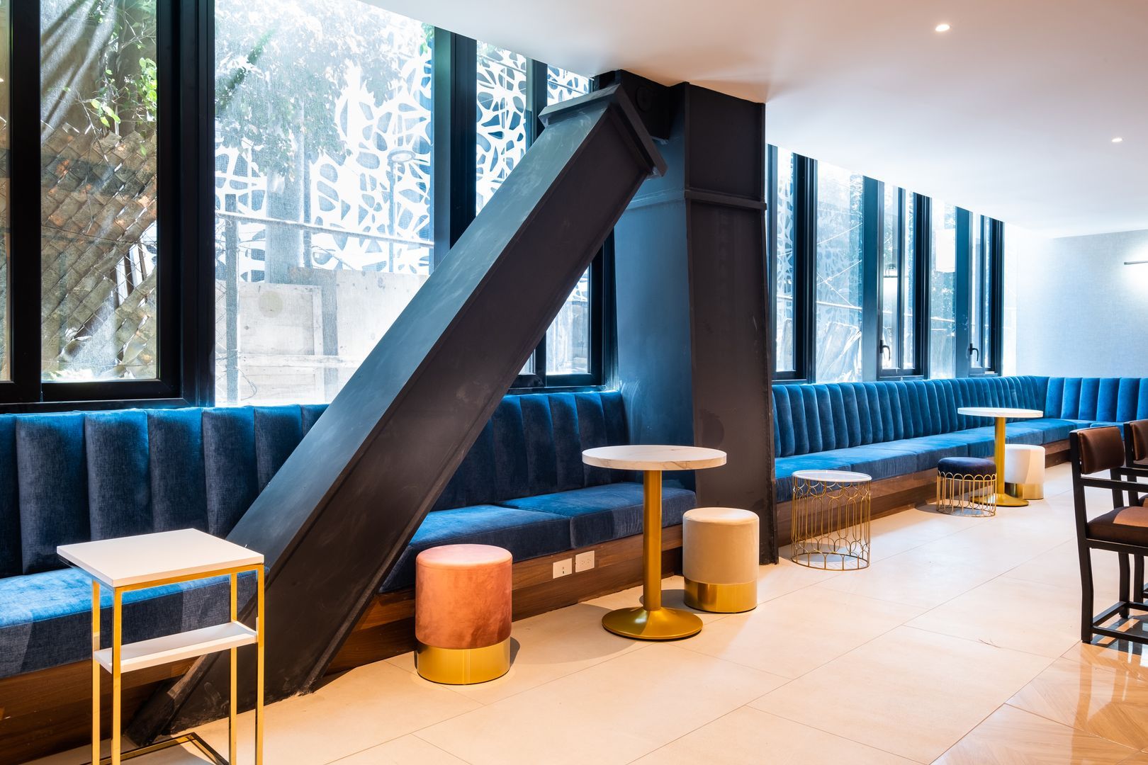 Working lounge2.jpg