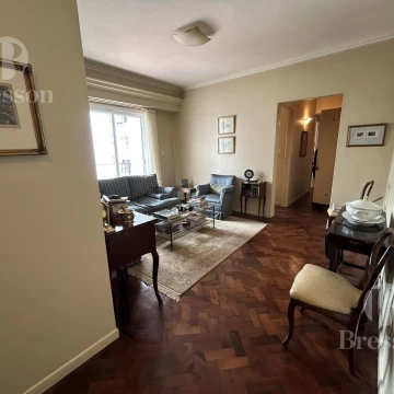 Departamento en venta en Recoleta, cfte con balcon
