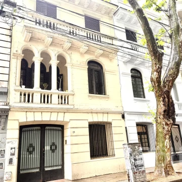 Casa Exclusiva para alquiler en Palermo!