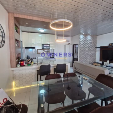 VENTA DE CASA DE 2 PISOS AMOBLADA |3 DORMITORIOS |SEGURIDAD 24/7|URB. MIRADOR DEL NORTE (LC)