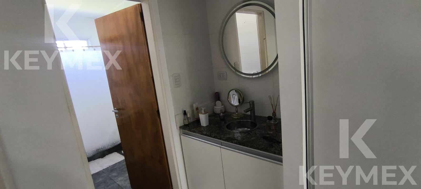 Pasillo hacia el baño