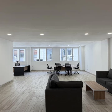 Oficina en Microcentro