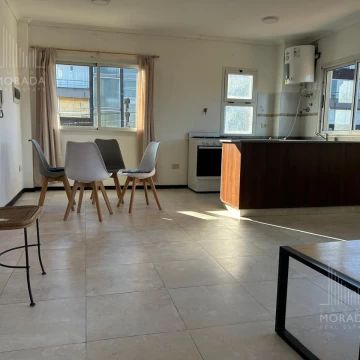 Venta departamento 2 ambientes en Pilar Centro