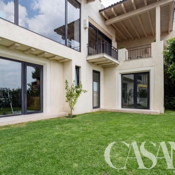 Casa En Condominio en venta en Bosques de las Lomas 3 Recámaras