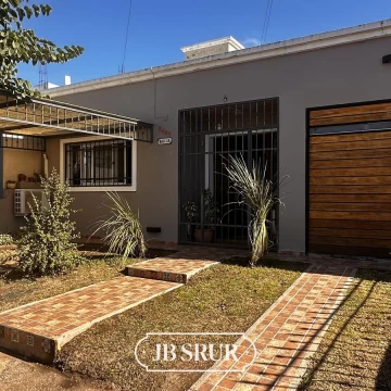 Casa 2 dormitorios en venta  Spilimbergo / Chacra Norte