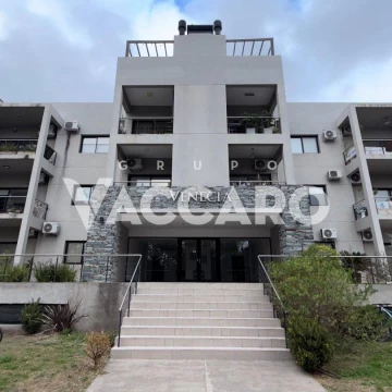 Venta de Departamento 3 Ambientes en María Eugenia R & V