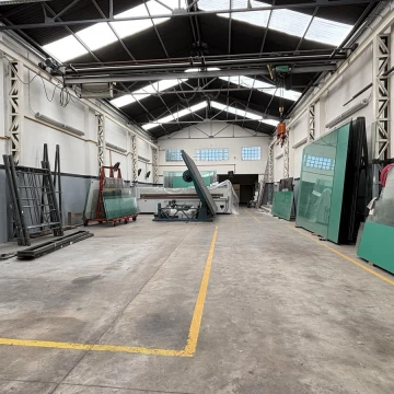 ALQUILER GALPON DEPOSITO LOCAL C/OFICINAS EXCELENTE ESTADO 330M2 TIGRE CENTRO