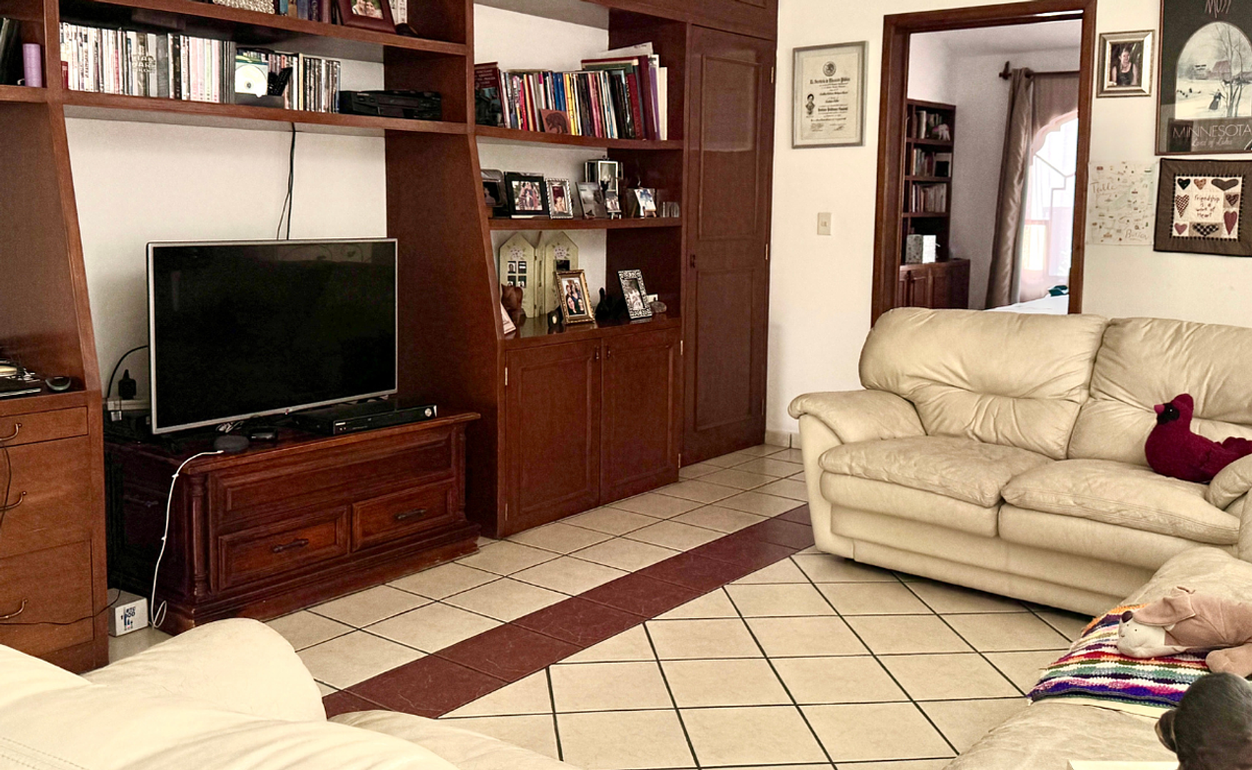 EB-VY8417 (15).png