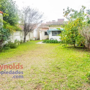 VENTA Casa muy prolija en una sola planta en Martinez