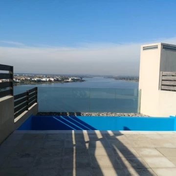 Alquiler en Praia Nordelta 3 amb con pileta propia