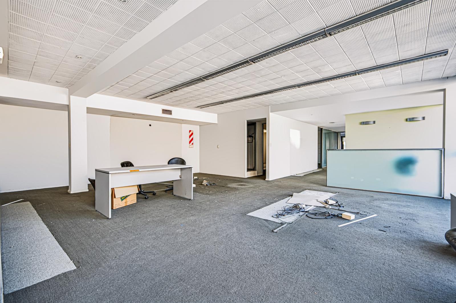 Oficina de 230 m² en Retiro, foto 5