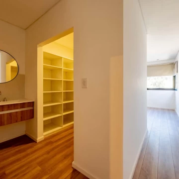 1784646745.jpg