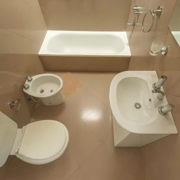 1784647642.jpg