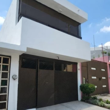 Casa en venta en Arboledas Sección Fuentes 2 Recámaras