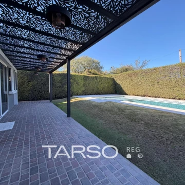 Casa en Venta de dormitorios en El Balcon, Valle Escondido